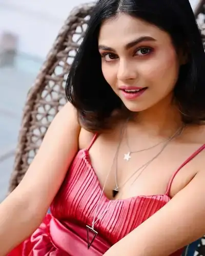 Escort Service Greater Kailash